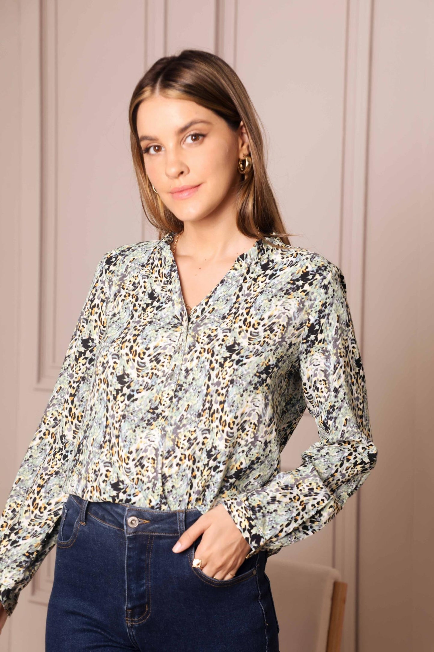 Printed Blouse with buttons