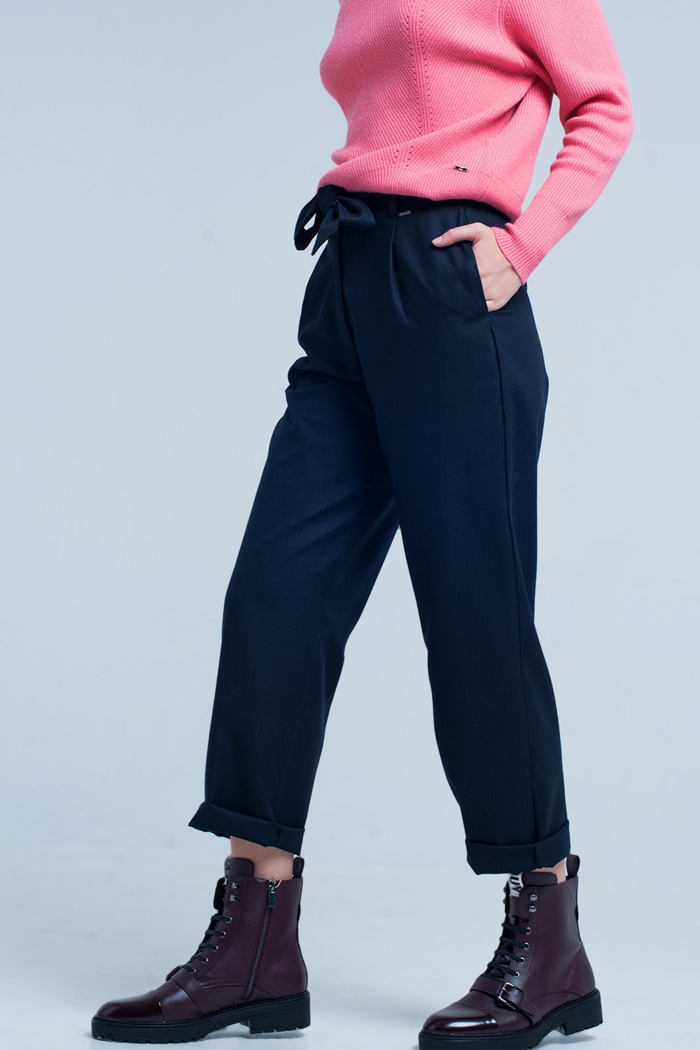 Navy wide trousers with bow tie